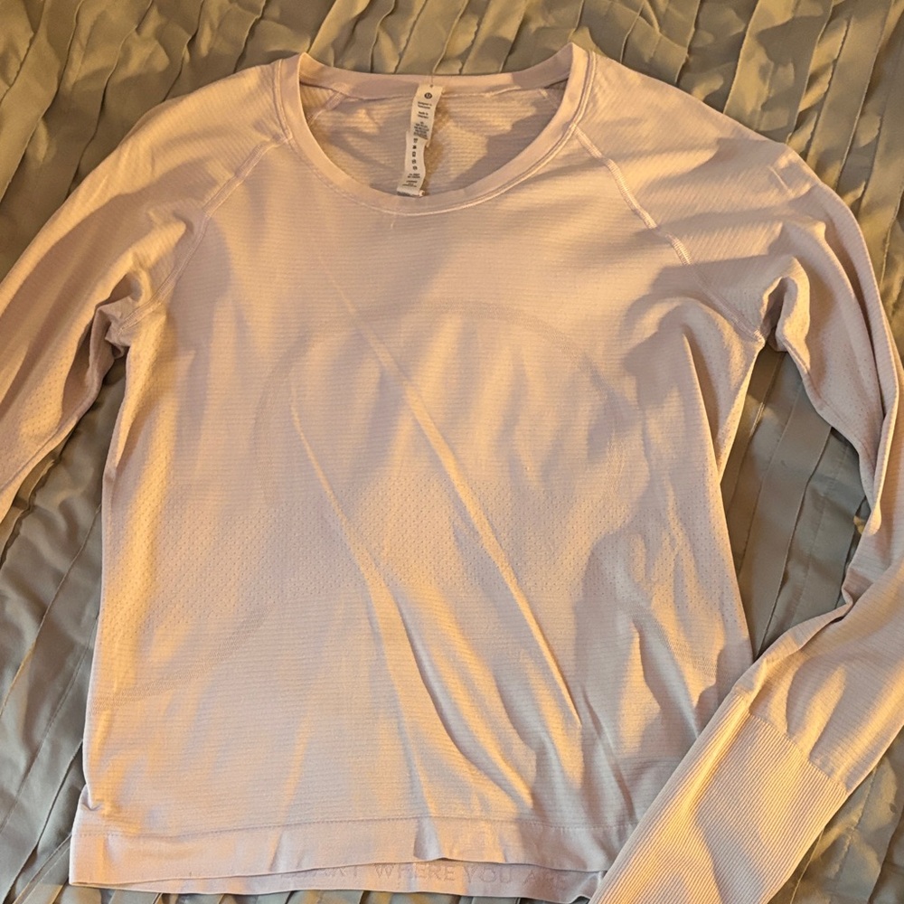 LULULEMON STRAWBERRY MILKSHAKE SWIFTLY TECH 8